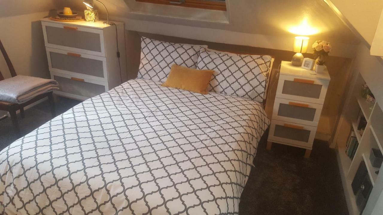 Comfy Room Well Located ลอนดอน ภายนอก รูปภาพ